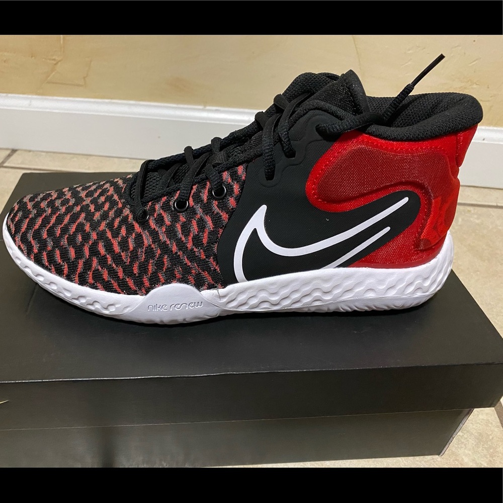 Nike KD Trey 5 VIII Basketball Shoes